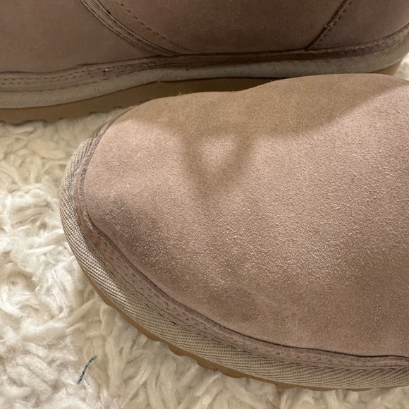 Ugg Neumel Chukka Boot - Picture 7 of 7